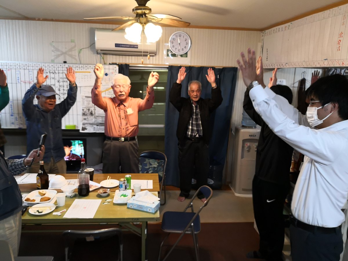 ishikimakoto's tweet photo. 報道からの当確は出ていませんが、残票から逆算して安全圏に届きました。
2期目の議席をしっかりと掴み取りました。
支えてくれた後援会、社民党、働く仲間、同級生、地域・自治会の皆さん、ホントに、ホントにたくさんの皆さんにご恩返しができるよう頑張ります。
ありがとうございました！ https://t.co/jEgnrgqUIt