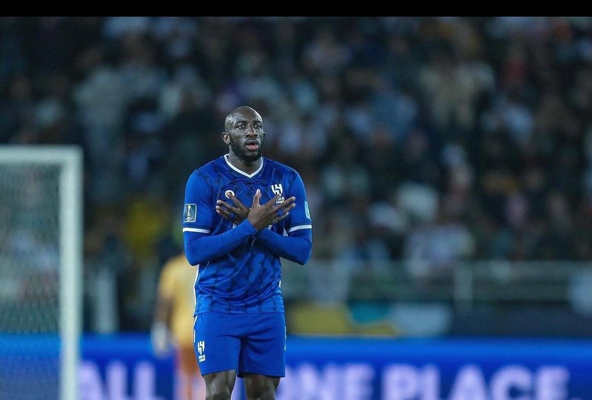 Thank you to <a href="/Alhilal_FC/">نادي الهلال السعودي</a> and to all the people who work in this club (teammates, president, club management, coach, technical staff, medical staff, steward and all those who work in the shadows). 
Vice world champion! 
Let's be proud
Al Hamdulillah 👏🏾💙😍🤲🏾☝🏾