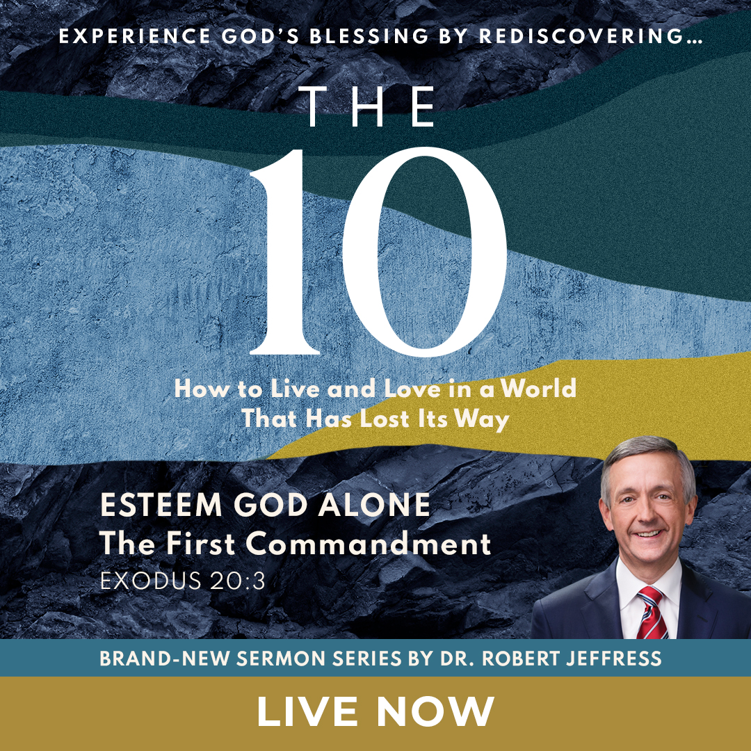 fdicampus's tweet image. First Dallas is LIVE now! Join us online now for a brand-new message, "Esteem God Alone," from my series #The10. Join live now or again at 11am CT: icampus.firstdallas.org