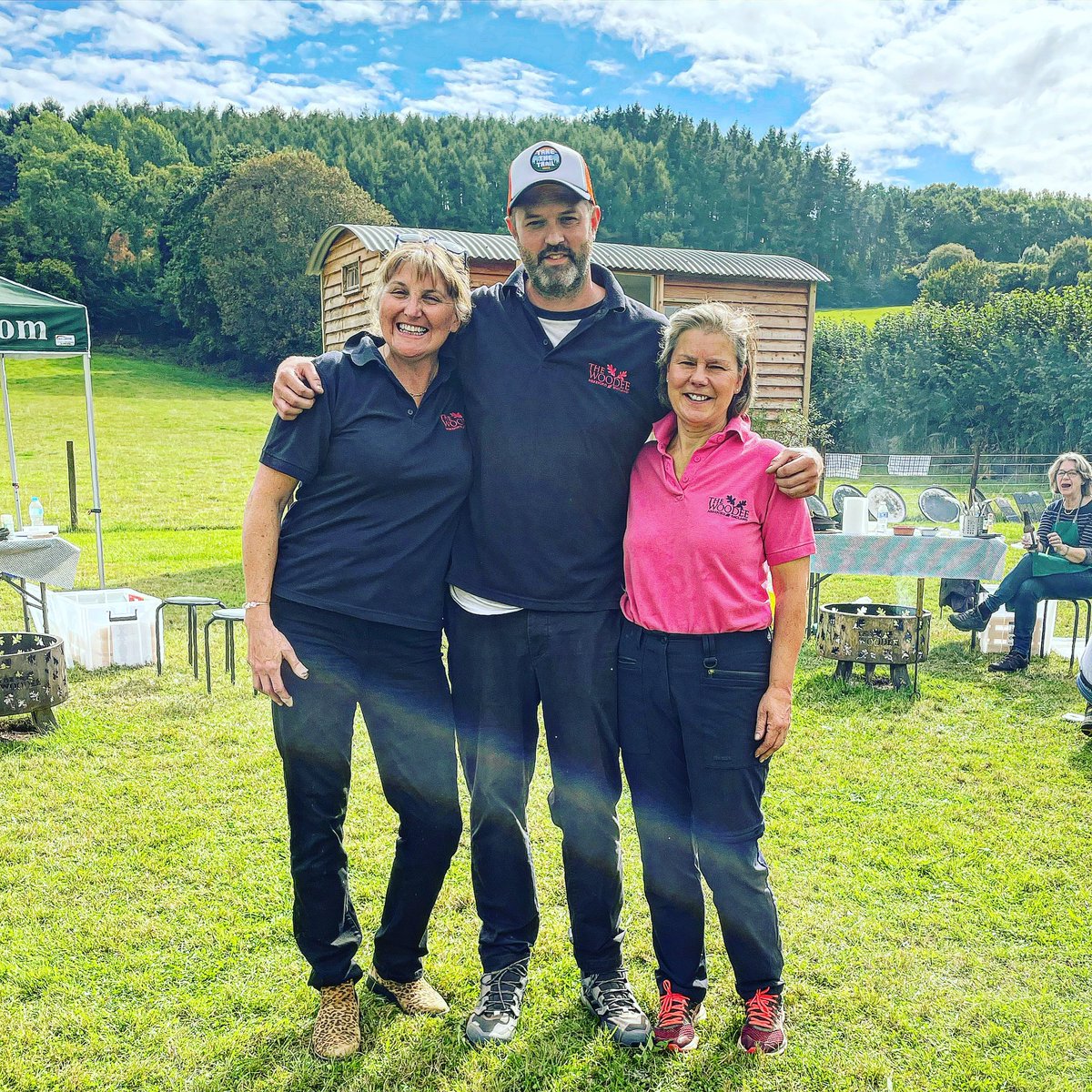 Come and spend an amazing day cooking outdoors over fire outdoors in rural Herefordshire with the dream team! Cordon Bleu Chef, Sue Goring; Fire chef Andy Gynn &amp; pyromaniac Louise Wright – playing with fire since she was a girl guide &amp; venture scout. 

thewoodee.com/all-products/w…