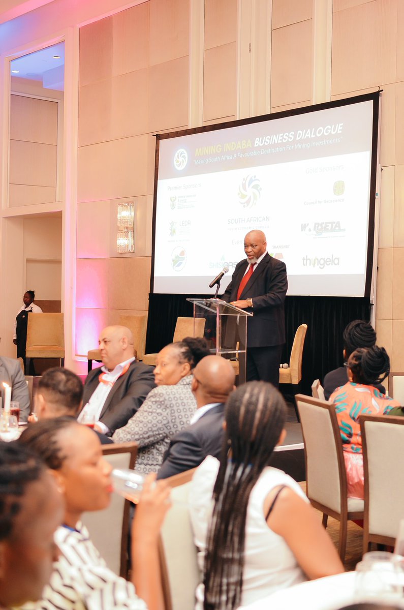 Bonga Makhanya tweet media