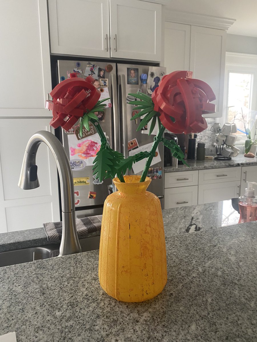 Flowbot44 tweet media