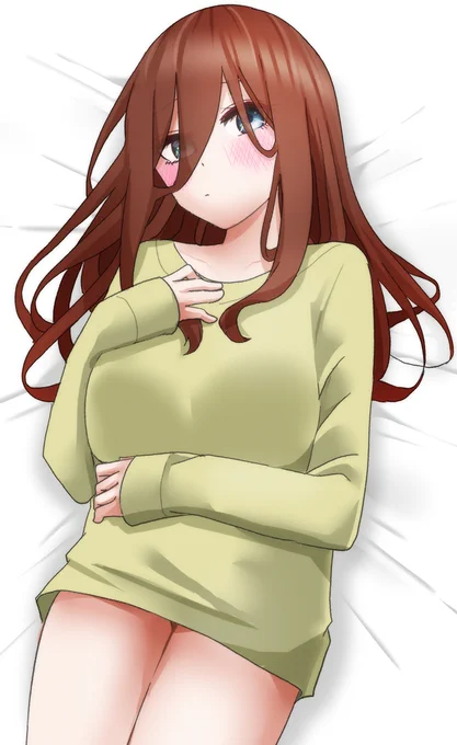 三玖ちゃんはこっちを見ている。 #漫画 #五等分の花嫁 #中野三玖 https://t.co/CMbZGTtMry 