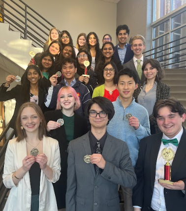 FHS4n6's tweet photo. Congrats at West Bend East this past weekend where we took 5th place in the large teams division! Keep it up Sabers! https://t.co/IeKub2cJef