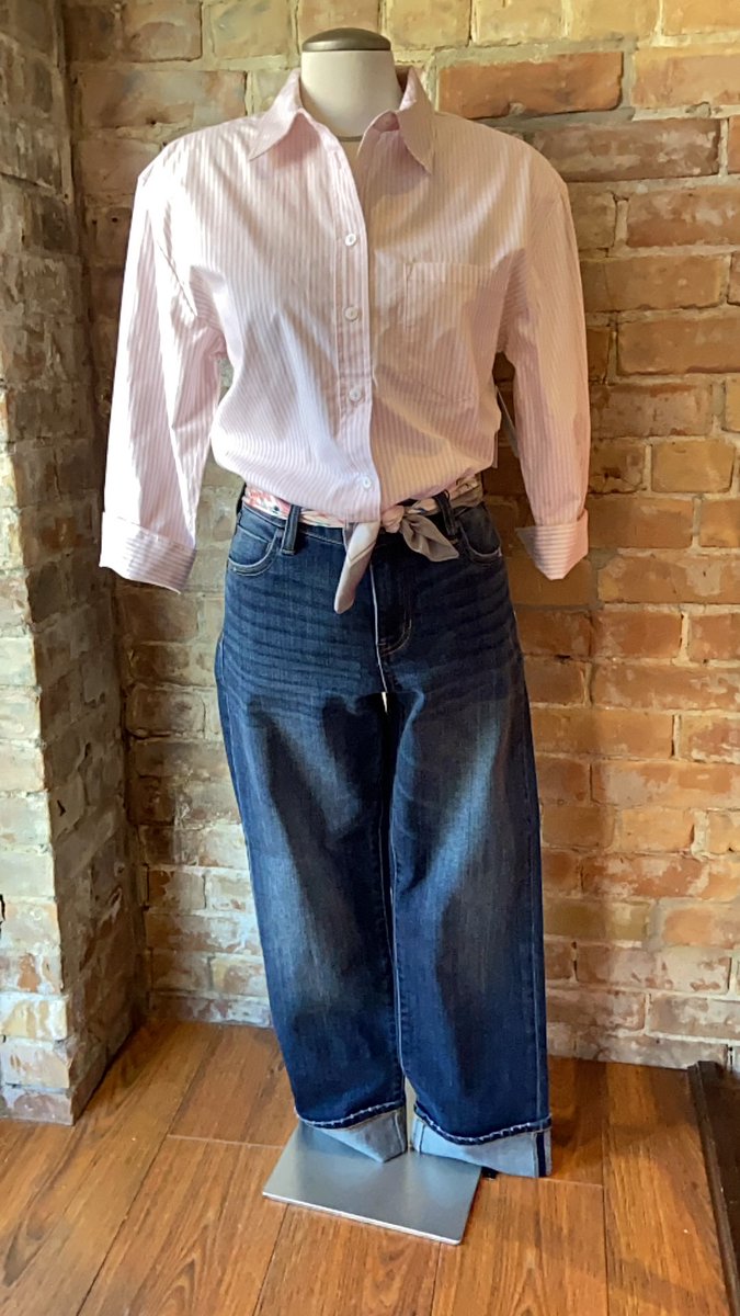 RachelsRoom's tweet photo. Pink is here! 💕
.
.
#shopck #ckont #liverpooljeans #chathamkentontario #sarniaontario #londonontario #windsorontario #torontoontario #style2023 #springfashion #styleover50 #styleover40 #styleover30 #styleover60 #styleover70 #sunday https://t.co/ZwaOn92TwY