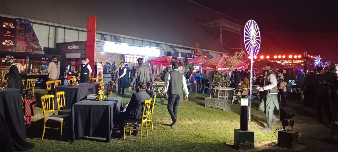 CentresExpo's tweet photo. Food Expo Plus -2023
Highlights of the last day.
#nightview
#PFA #PunjabFoodAuthority #foodlover #food #foodblogger
#PFAFE #mcdonalds #KFC #BunduKhan #olpers #Mezan #PunjabBank #foodcourt #foodcourtdesign https://t.co/jrsbAyxl6W
