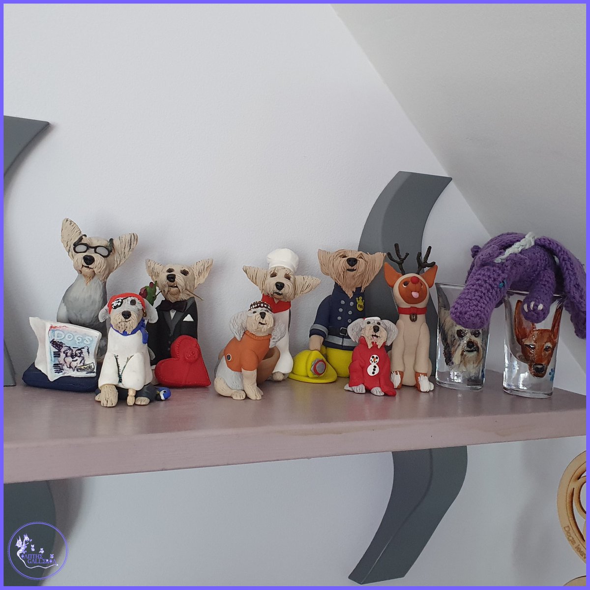 IantheGalleria's tweet photo. A #TreasuredCollectionTuesday today.
This is most of our @poochweasel collection of small dogs!
Do you have a treasured collection?
#AMZart #giftideas #smallbiz #shoutout #elevenseshour https://t.co/nSv5mPfyit