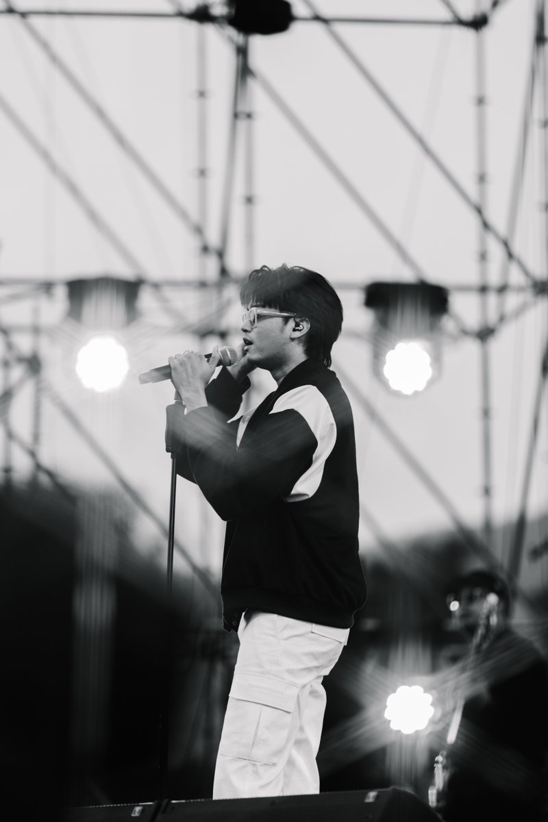 sometime_ps's tweet photo. อยากให้เธอลองรักเหมือนครั้งแรกที่เธอได้พบรัก 

#rimphamusicfestival
#Rimpha 
#Rimpha10 #ซัมไทม์ถ่าย
#NONTTANONT 
#nontfam https://t.co/zA69W93eyC