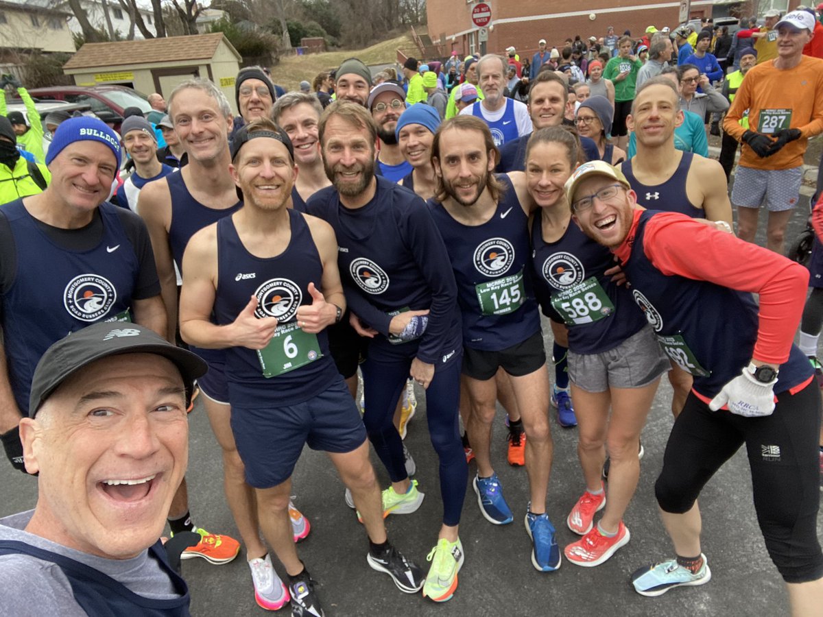 martyhoran144's tweet photo. #MCRRC’s version of #SuperBowl #pregaming!💙😎🏈 #KempMillChills10K #justdoit #APlaceForEveryPace #MoCoRunning #RunMD  #RunWashington #running #10K #health #fitness https://t.co/dVggUhNeOf