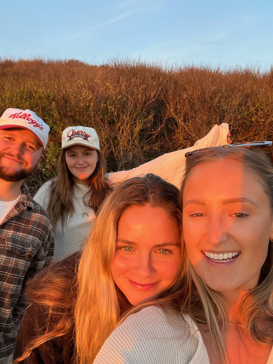 chelseacutler's tweet photo. 26! 🤍 https://t.co/6qRGAuNFUV