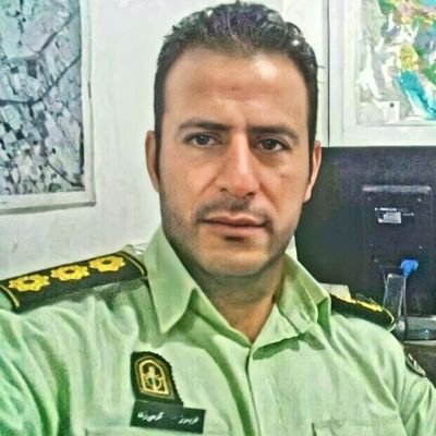 alamol_geda's tweet photo. تنها پلیس هایی که برامون قابل احترامن🤍
#سروان_بهنام_زارعی https://t.co/FczBedCMJ4