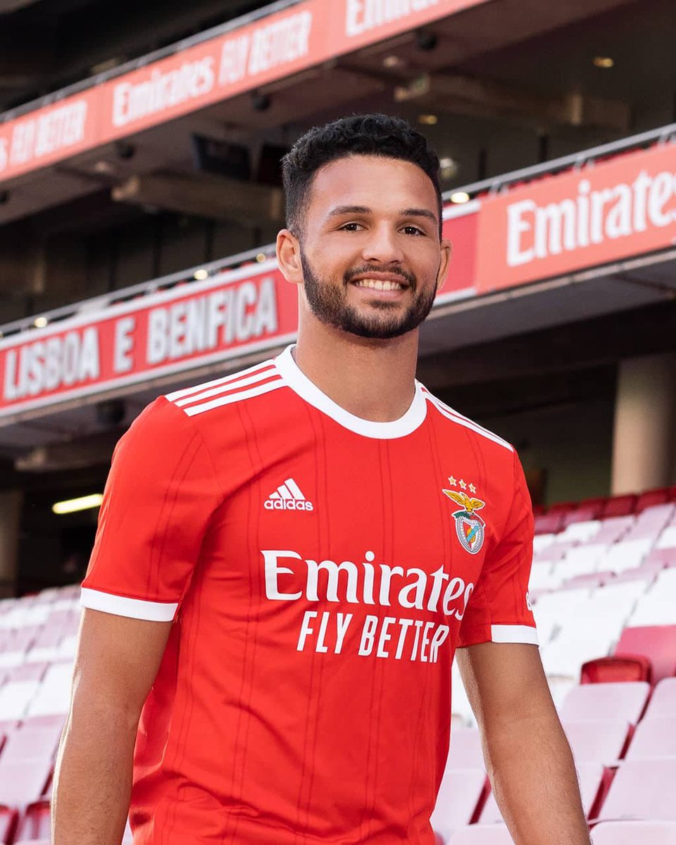 AsQuinasOff's tweet photo. 🚨🎁 JEU CONCOURS ! 

Gagnez le maillot de votre choix grâce à @footyssoff ! 

Pour pouvoir y participer, il suffit de : 

📲 Follow @AsQuinasOff et @footyssoff 
📲 RT et LIKE le tweet

📆 Tirage au sort le 19 février 

Bonne chance à tous ! ✌️🇵🇹 https://t.co/AzDXZXITPZ