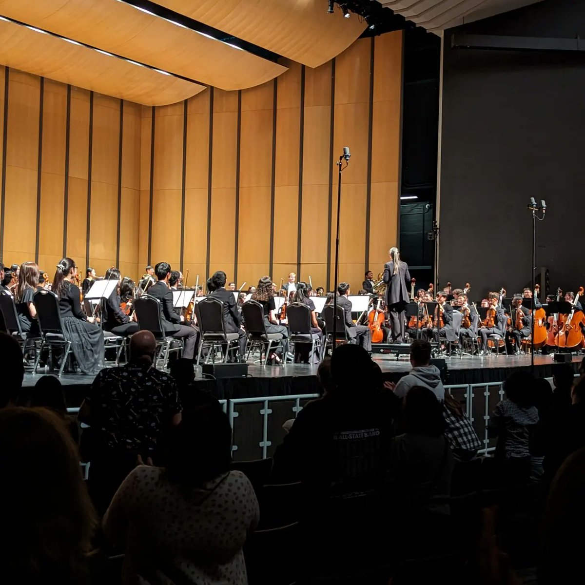 IHSknightORCH's tweet photo. The TMEA All State Symphony Concert in San Antonio last night was amazing. Congratulations Danielle and Jeremy!
#thisishime
#fisdfineartsleads
#fisdmadetoshine https://t.co/cHQHK6cNIy