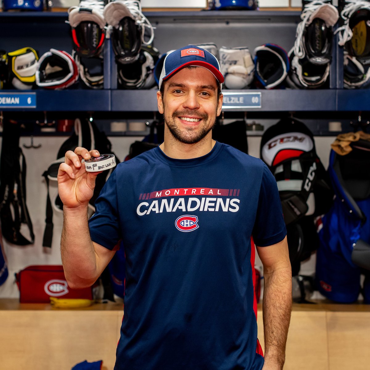 CanadiensMTL's tweet photo. Le travail acharné porte fruit. Félicitations pour ce but spécial, Belz!
Hard work pays off. Congrats on the special goal, Belz!
#GoHabsGo | @Belz_63 https://t.co/GhvVZAgcWm