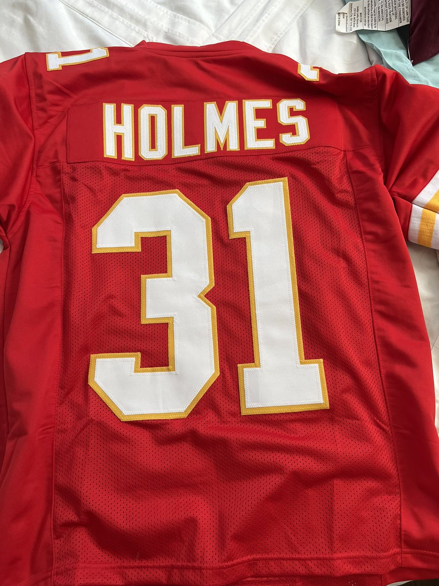 pullingyourleg4's tweet photo. Sadly had to replace, but we’re back #ChiefsKingdom https://t.co/h9vPOolI8R
