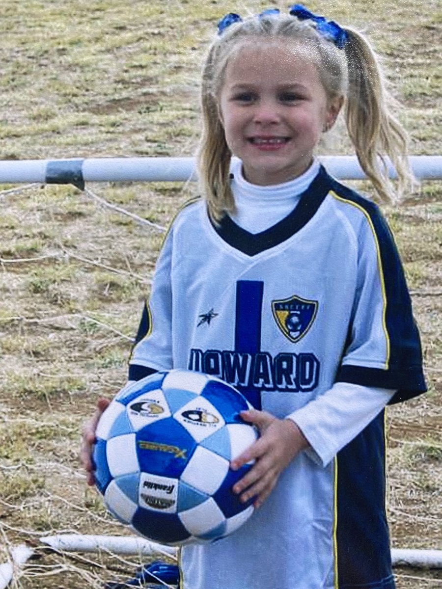 PrichardMcKenna's tweet photo. I’m super excited to announce my commitment to continue my athletic and academic career at UMHB! Thank you to all of my coaches and mentors who have challenged me and encouraged me to step out in faith! Onto the next chapter! #GoCru 
@FHSGirlsSoccer3 
@CruWomensSoccer https://t.co/5S1wsKDTVQ
