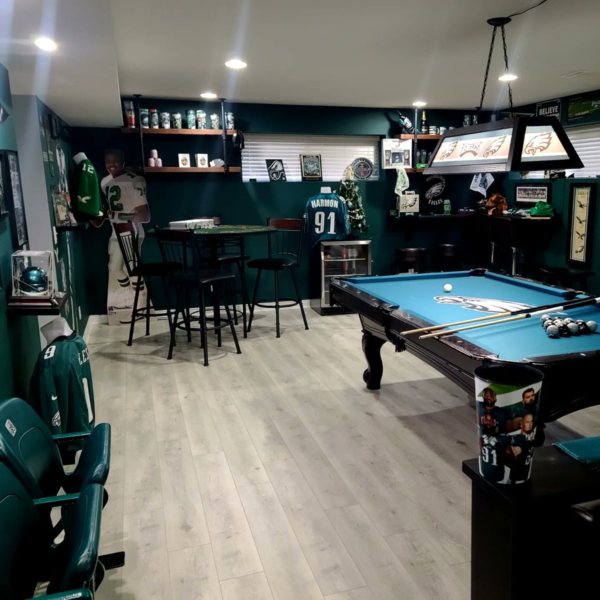 Destiny Awaits....👊🦅
<a href="/Eagles/">Philadelphia Eagles</a> 
<a href="/BrianDawkins/">Brian Dawkins</a> 
<a href="/donovanjmcnabb/">Donovan McNabb</a>