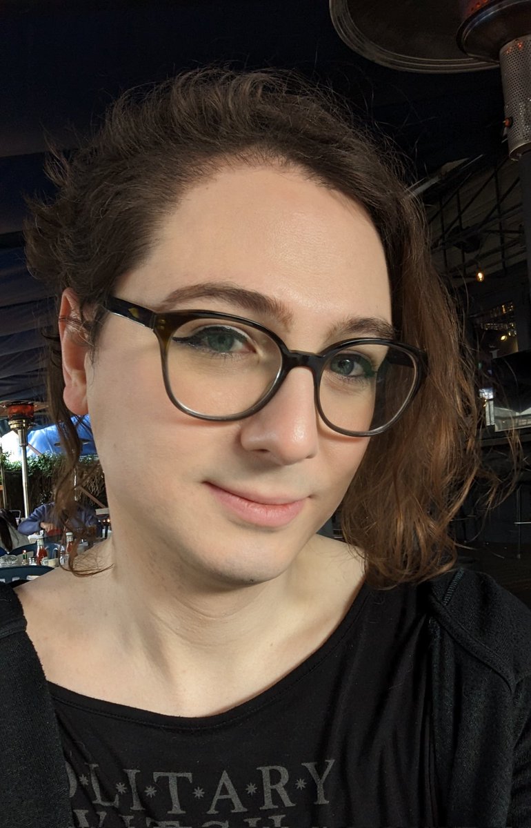 Misha Davidov 🏳️‍⚧️ tweet media