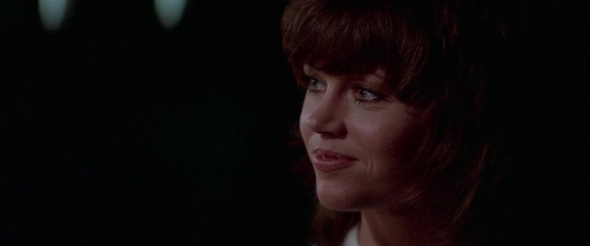 But all the time I keep feeling the need to destroy it.
To break it off.
To go back to the comfort of being numb again. 

Klute, Alan J. Pakula (1971)
#klute #rewatching #janefonda