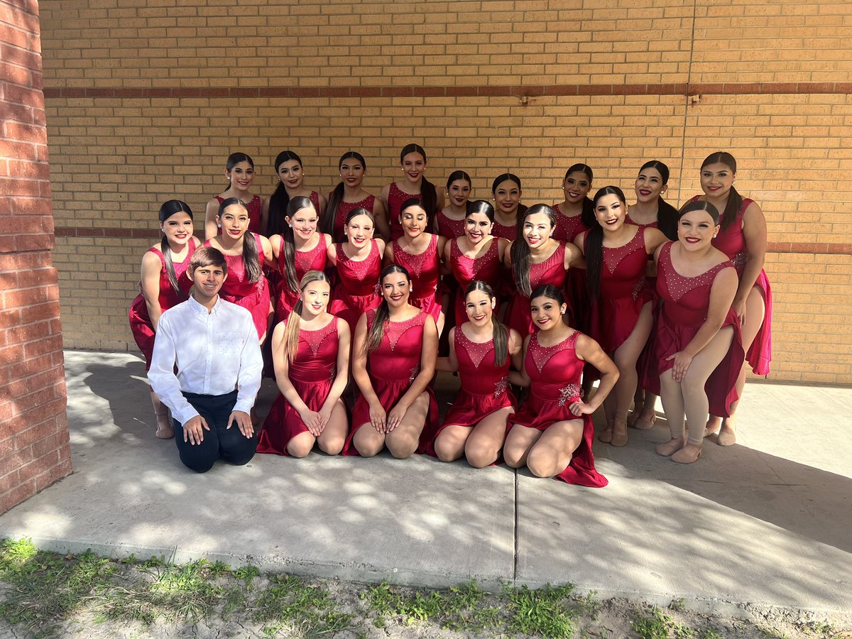 PSJAECHS's tweet photo. Congratulations to our Bearettes for bringing home the BEST of the BEST first place team award at the Rio Grande Valley Dance Spectacular. Throughout the entire competition, the Bearettes won first place in all team events, as well as in the Medium Officer and Team categories. https://t.co/V7Yul01bm3