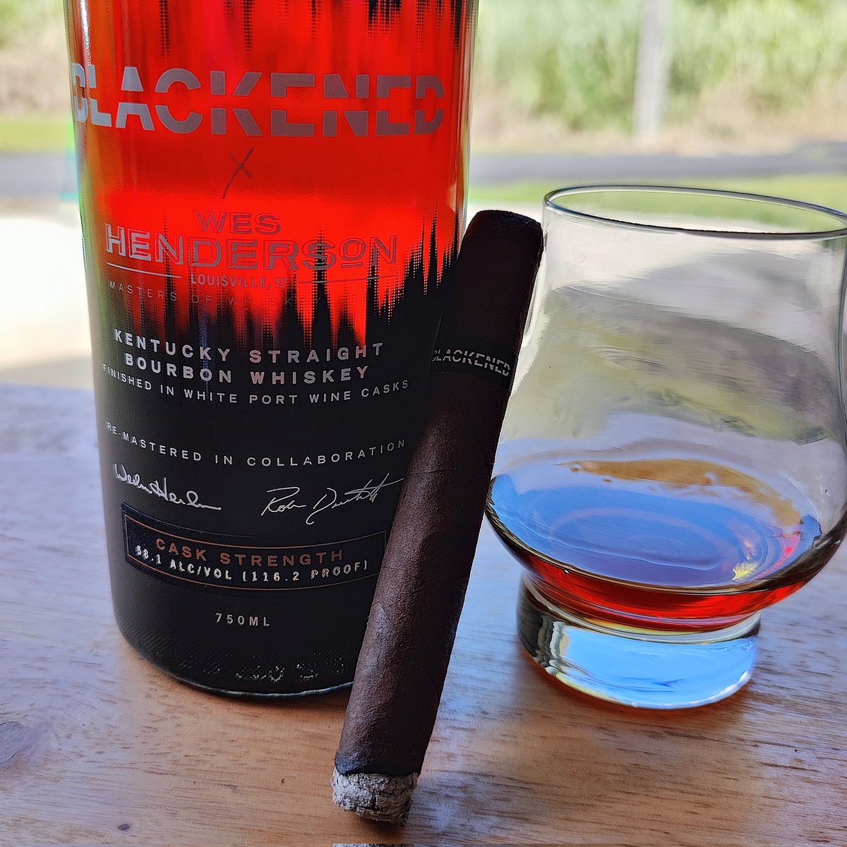 D Day @cigarsmoke 💪🏾🥃🔥🔥🔥

Blackened deuce @blckndwhsky @drewestatecigar #BlackenedCigar #SpecialEditionBourbon #WesHenderson #KentuckyStraight #BourbonWhiskey + #CoronaBlackened #BOTL #SOTL #Pssita #CigarGrasshopper #BlackenedInPuertoRico 🇵🇷