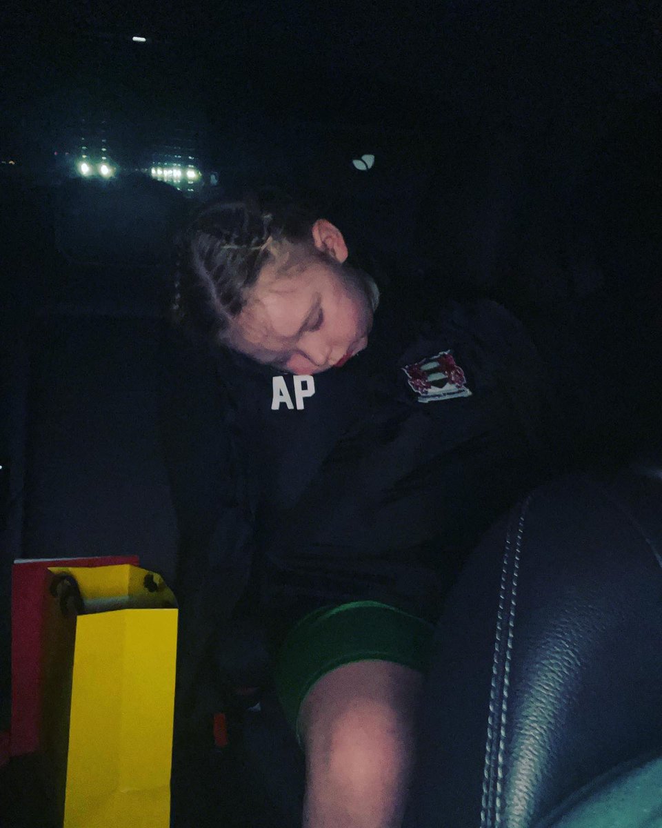 JenCPritch's tweet photo. That’s a wrap! 

Football loving, team player, has given it her best shot this weekend.

Full weekend of football 8 matches, some wins, some draws, some losses.

⚽️⚽️⚽️⚽️⚽️Goals scored 
⚽️⚽️Goals disallowed 

#hergametoo #girlsfootball #misskicks #brickfieldrangers https://t.co/YmZxhziiym