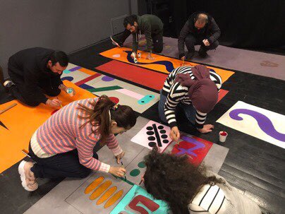 <a href="/oyunhareketider/">oyunhareketiderneği</a> depremden etkilenen çocuklar için oyun sağlayıcılara ekipmanlar hazılıyoruz. Çünkü oyun iyileştirir. #oyun #törapötikoyun #krizzamanındaoyun #oyunheryerde #oyunherzaman #depremdeçocuk #oyunhareketi