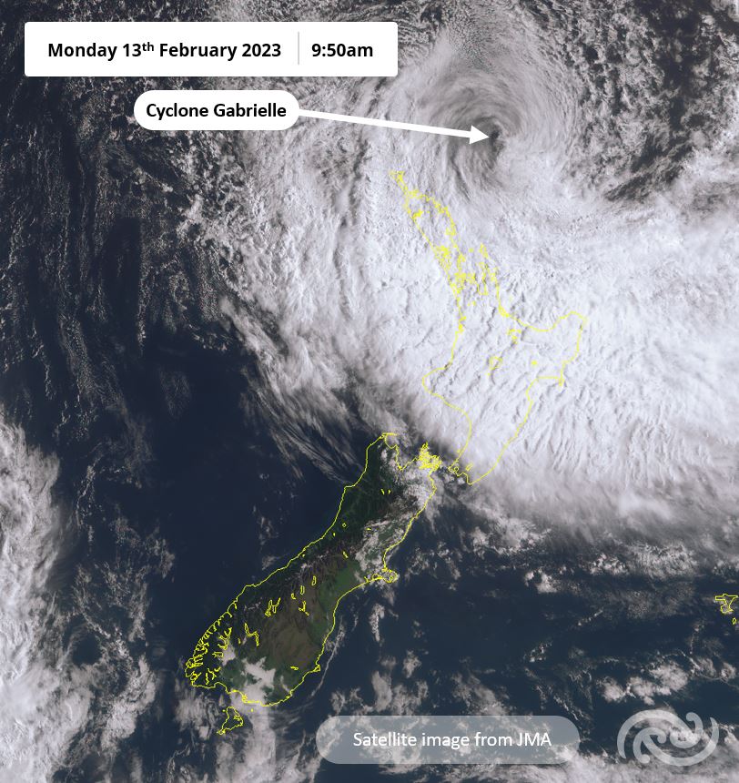 Here's a satellite image showing the current location of Cyclone Gabrielle, which is tracking slowly southwards bit.ly/NZVisible ^PL