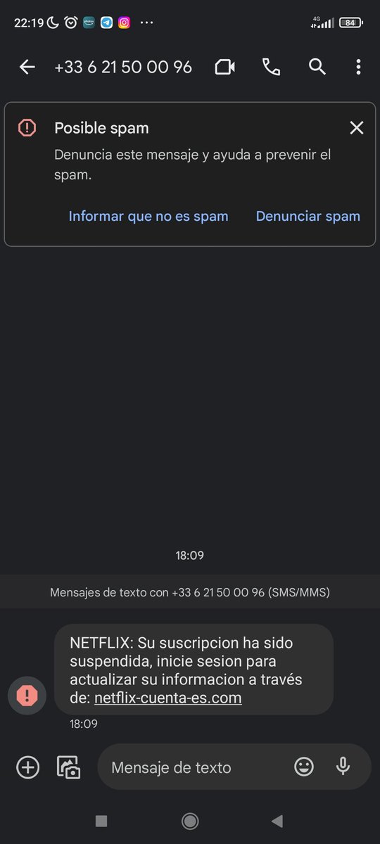 RamoneTavo's tweet photo. Hola @NetflixES, están llegando sms con posibles estafas https://t.co/zLfzc5YTIQ