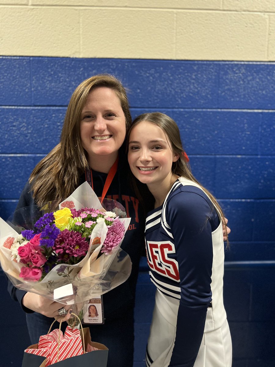 Lauren Milburn tweet media