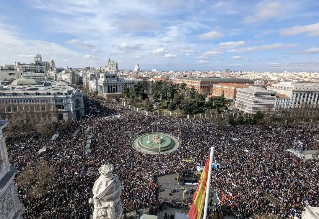 Pues parece que había gente...
#SanidadPublica