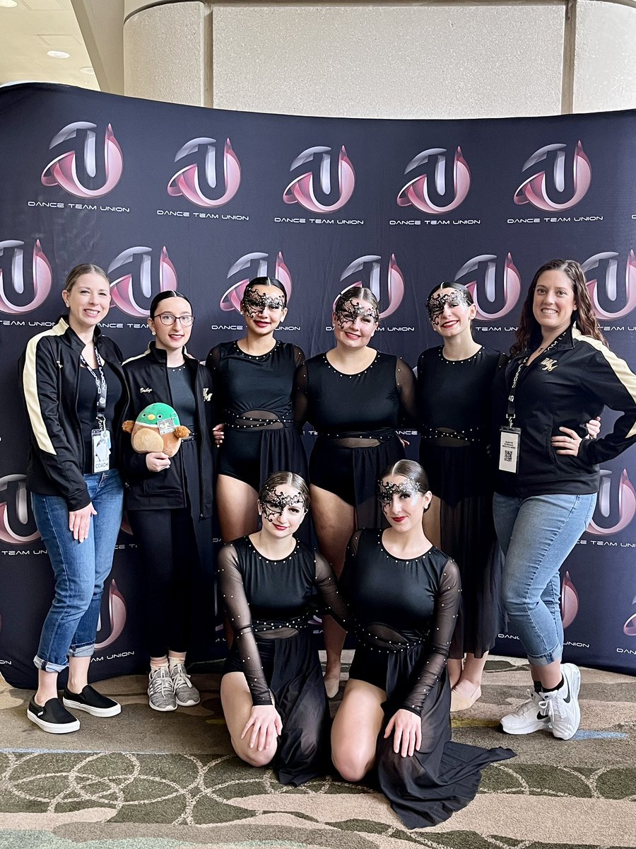 WMVarsityDance's tweet photo. Nationals 2023 🖤💛🖤💛 Through the blood, sweat and tears… it is worth it ALL to leave it on THAT stage!!! What a way to end the season, we are SO PROUD!! #wmdt #varsitydanceteam #dtunationals #danceteamunionnationals #nationals https://t.co/zwaz8IwiCr