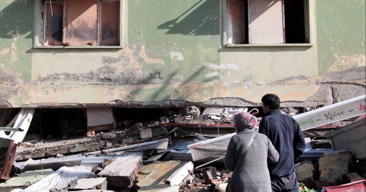 Earthquake in #Türkiye and #Syria:

There is an urgent need for winter clothes, tents, food and hygiene items such as sanitary pads.

You can help secure essential items for women, girls and their families. Donate now: unwo.men/2Efl50MQgmu