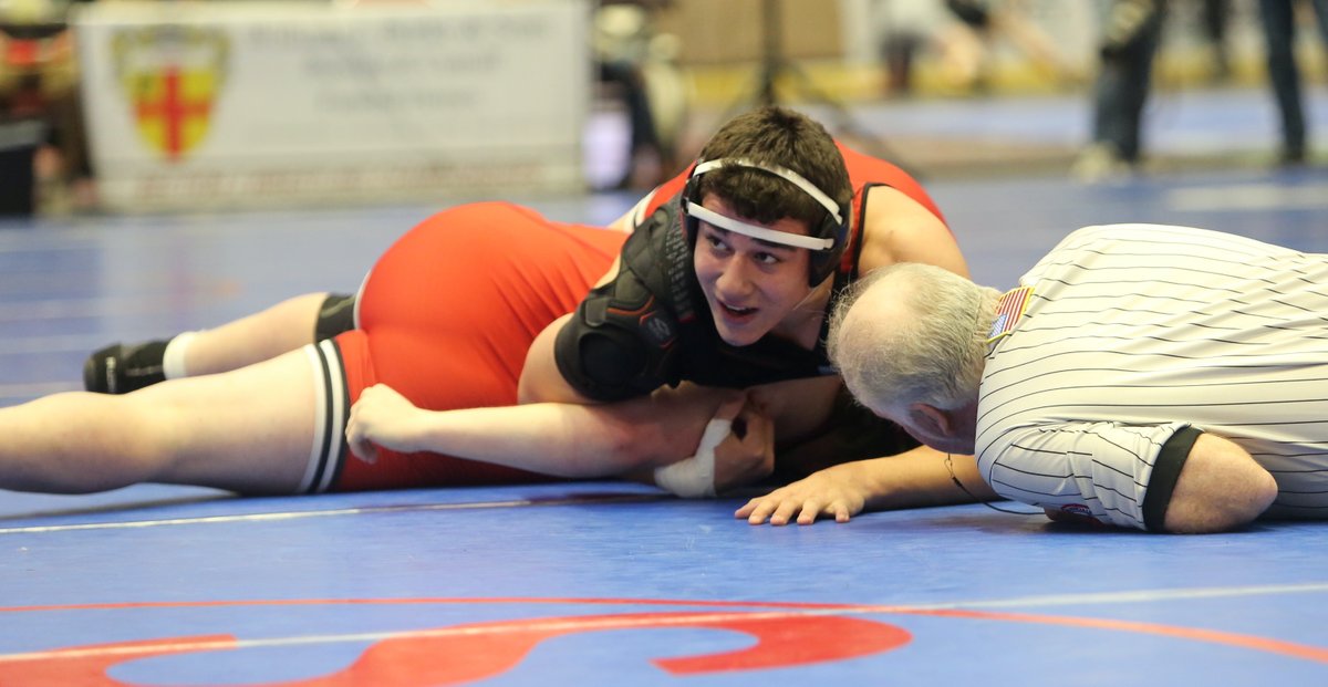 GHS & BKW participated in the Section 2 state qualifiers at Cool Insuring Arena. The 4 BKW wrestlers didn't place since they fell in the 1st round. All 7 GHS wrestlers placed. Myles White (132) placed 3rd & Vincent Morizio (285) placed 3rd. @theAEnews @TheTG3 @GoDutchAthletix