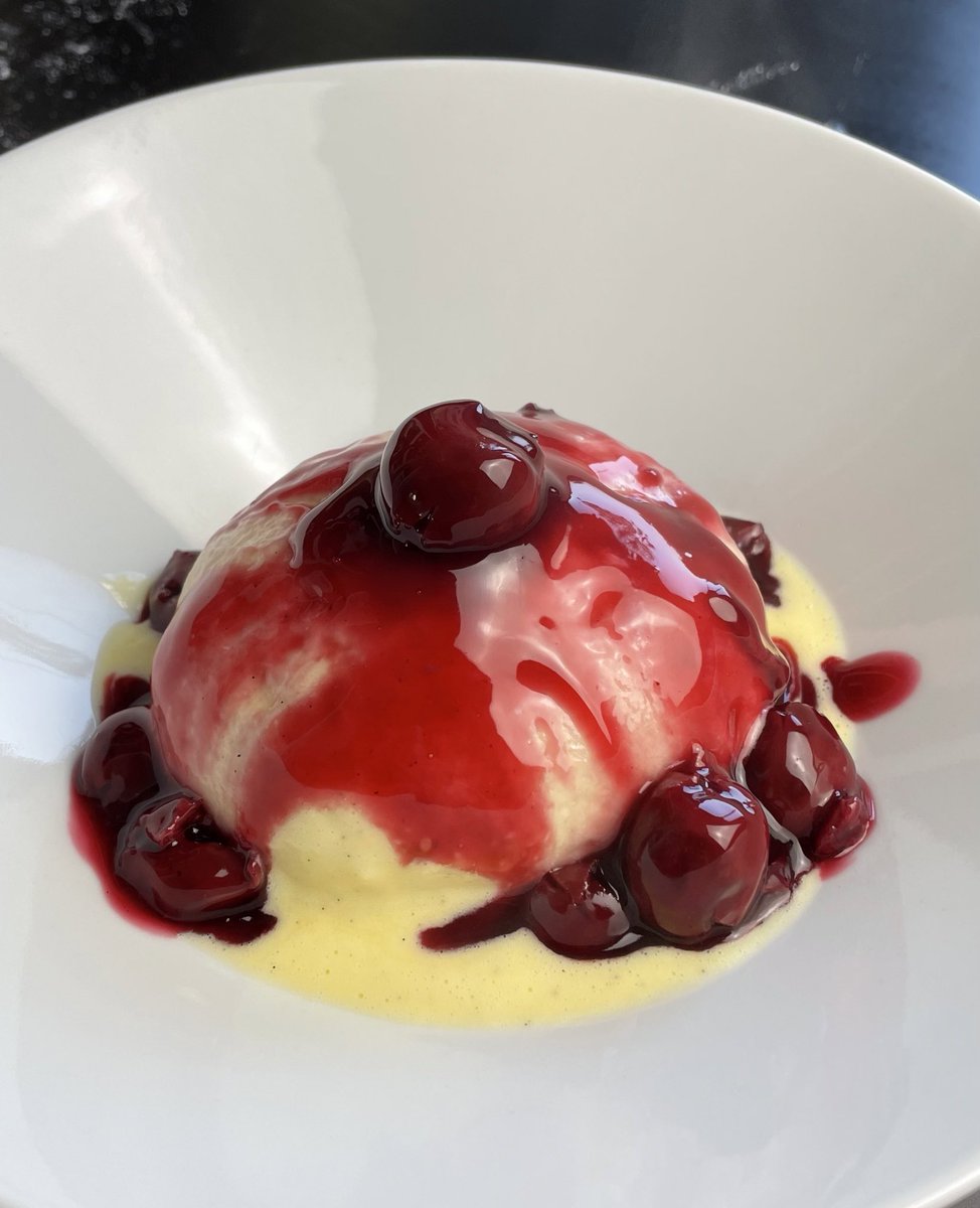 die_wejdan's tweet photo. 😋 🍒 https://t.co/Qal1BhHc8Z