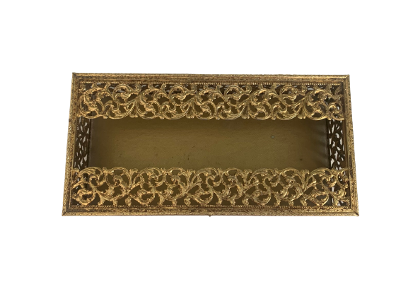 rileybella123's tweet photo. Hollywood Regency Tissue Dispenser Box https://t.co/HthI9yRrnI via @Etsy #hollywoodregency #1960s #homedecor #bathroom #tissues #etsyfinds https://t.co/WHLRJPZLtQ