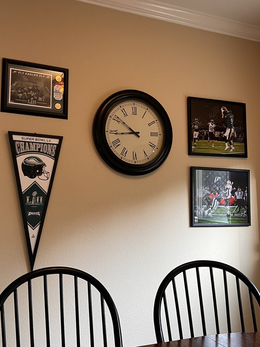 Nabidi1's tweet photo. @Eagles GO Birds!!! https://t.co/3KBYGkFFq0