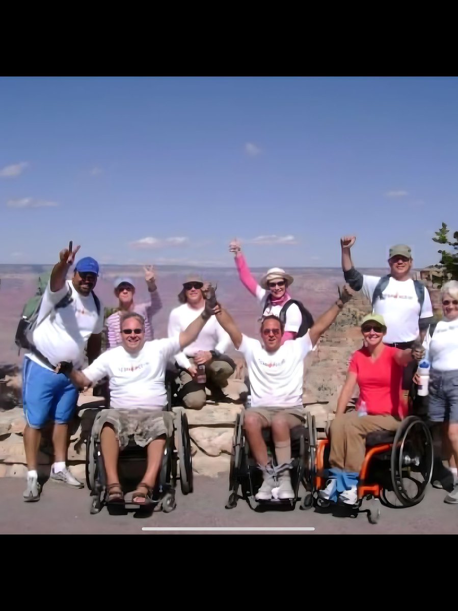 LBunste's tweet photo. @gnuman1979 I got close to the edge, but that was crazy!😉 #GrandCanyon #TeamReeve #Superman #ChristopherAndDanaReeveFoundation #CureParalysis https://t.co/FkqoTQmZRN