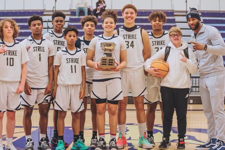 Little Elm Boys Basketball tweet media