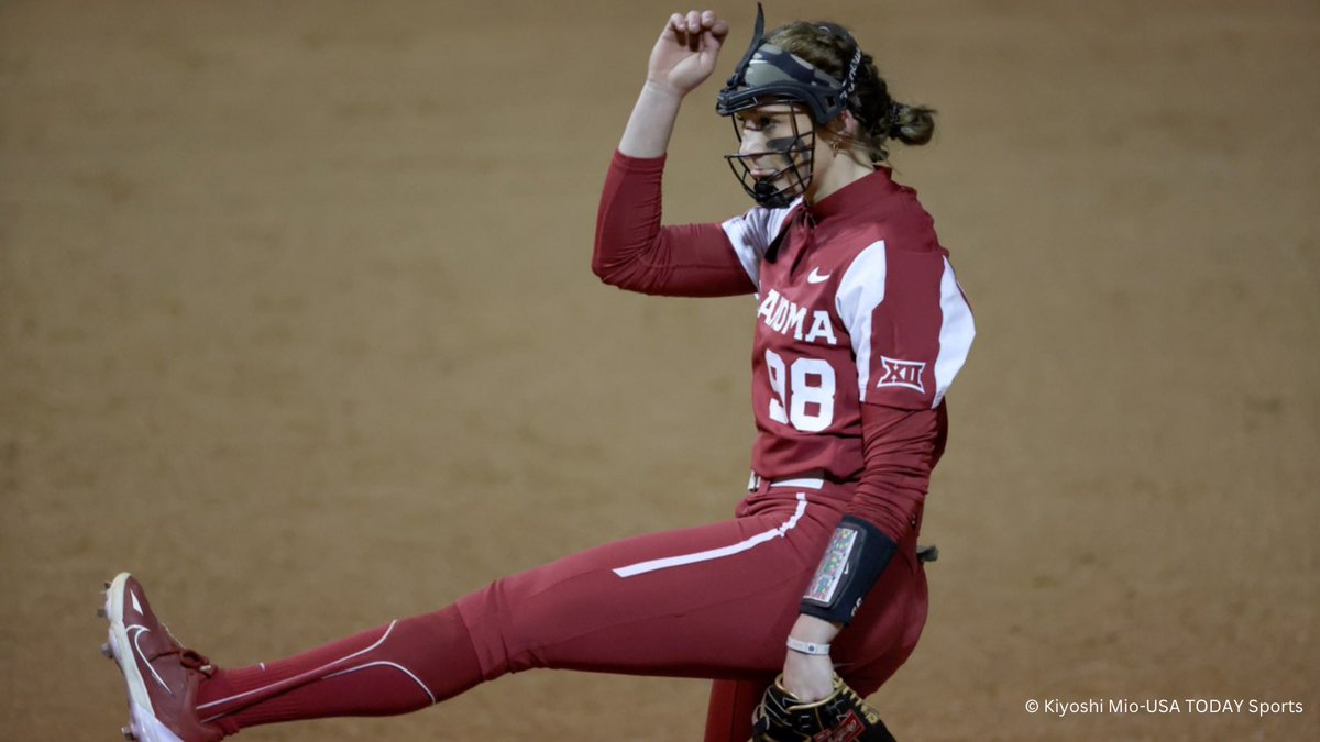 FloCollegeSB's tweet photo. We had some great matchups yesterday🎉🎉

Vote on your favorite @MarkCampbellInv 📸📸’s from Day 3🤩

1️⃣ @DukeSOFTBALL hugs💙
2️⃣ @StanfordSball rally caps? Rally…cowgirl caps🤠
3️⃣ @OU_Softball Jordy Bahl😋
4️⃣ @UWSoftball slide by 🛝 https://t.co/fjUCT7cNgi