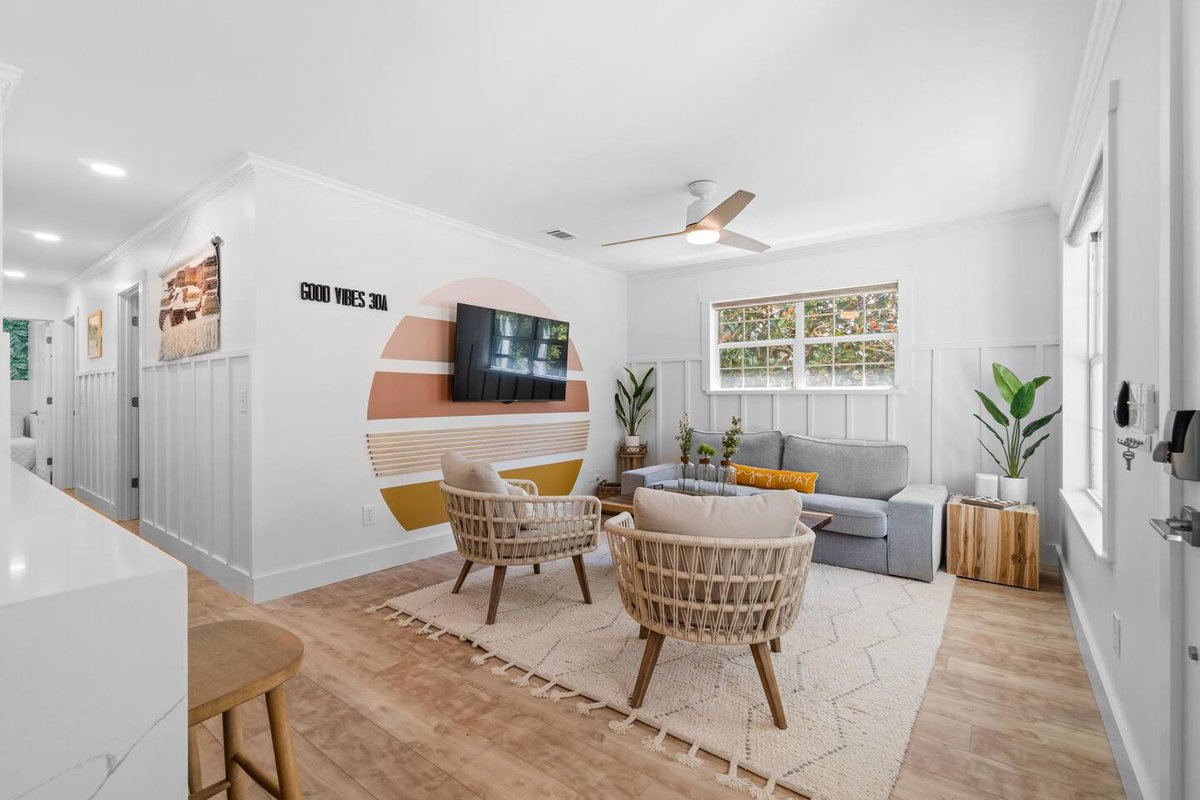 30A Cottages tweet media