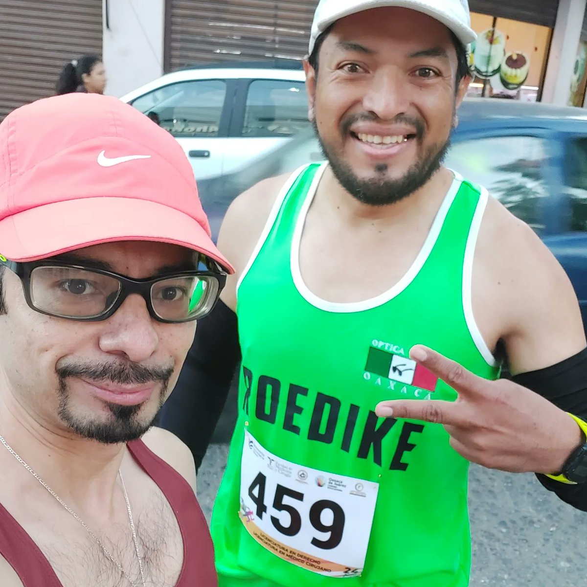 JoHu_Run's tweet photo. Sin duda, una gran carrera el día de ayer 🙌  reconocimiento pleno a la @BuoUniversidad y a todos quienes estuvieron detrás de esta fiesta del #running

La primera carrera del año y empezamos bien.

#JoHuRun #WellnessAthlete #PasiónConAcción #5amclub #ElÉxitoEstáEnLaBUO 🦉 https://t.co/B6eue1IBDr