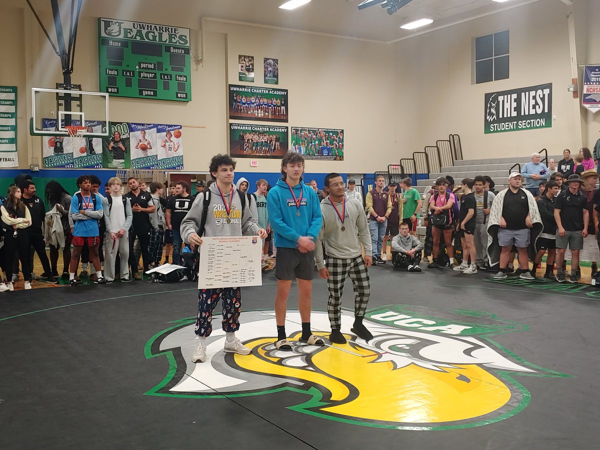 CoachDAHouse's tweet photo. Well we had our regionals this weekend. Had 1 qualifier and 3 lost in the blood round. Our 1 qualifier is a first year Senior. Jesse refused to lose when it mattered. His semifinals match went to sudden victory. Jesse is so coachable and deserving. Good luck and gave fun. https://t.co/o8XvJ2O4fz