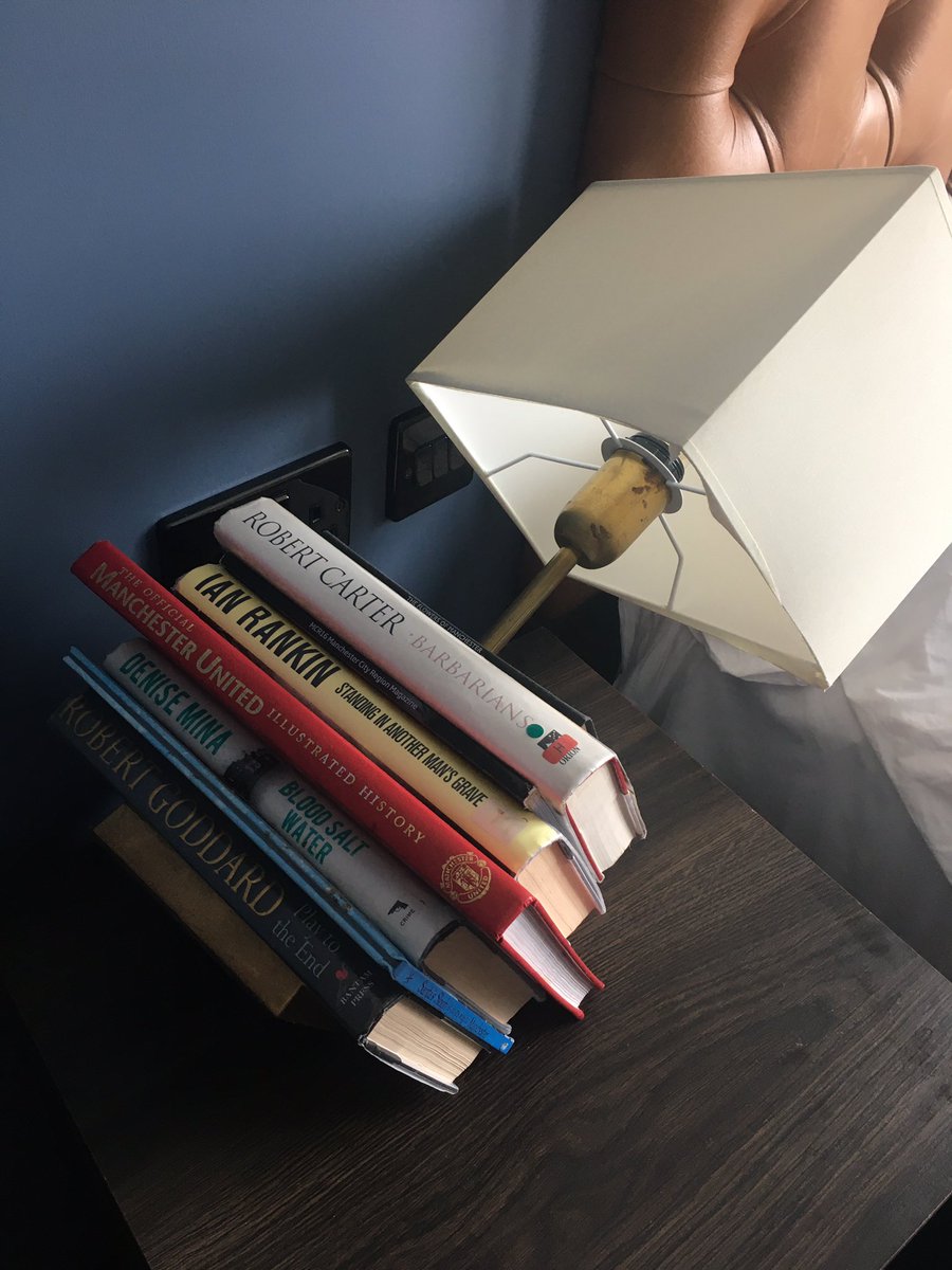 Making books into bedside lights feels wrong anyway, but come on <a href="/hotelindigo_mcr/">Hotel Indigo Manchester Victoria Station</a>, using the #BusbyBabes memorial book is just disrespectful #ManUtd #Munich1958