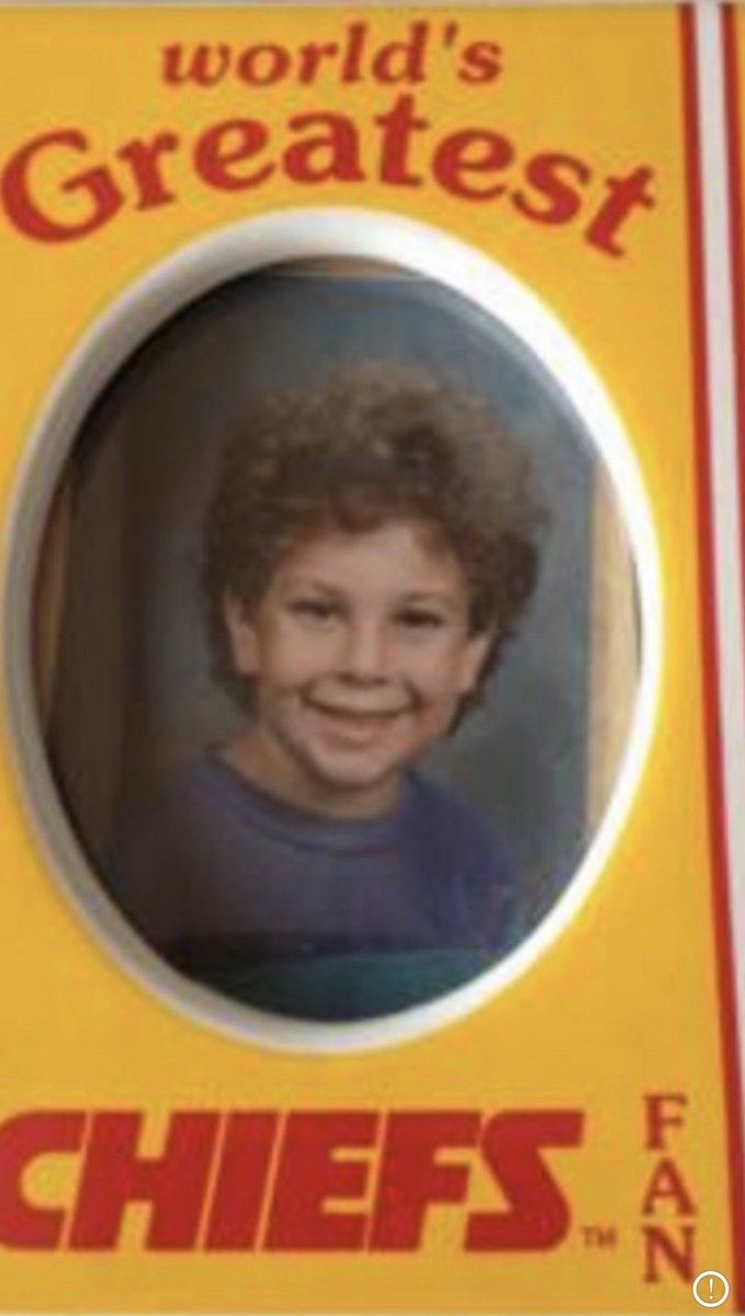 JakeAgron's tweet image. Because they didn’t make ‘World’s Greatest Rihanna Fan” picture frames in 1991…Go Chiefs!