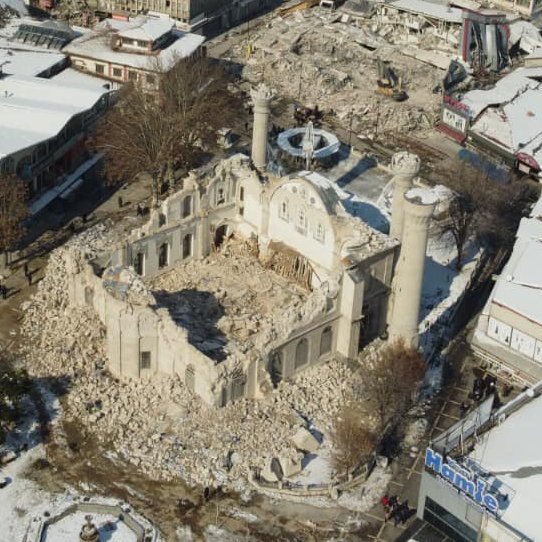 TARİHİ BİNA HASAR TESPİTİ 

Maalesef kültür varlıklarımız depremde zarar gördü
Ekibimiz tarihi bina hasarlarına yönelik hızlı bir tespit yapıyor

Altta bağlantıdaki formu doldurup tespit ettiğiniz hasarları bildirerek çalışmaya katkıda bulunabilirsiniz
👇
l24.im/q0sNfPt