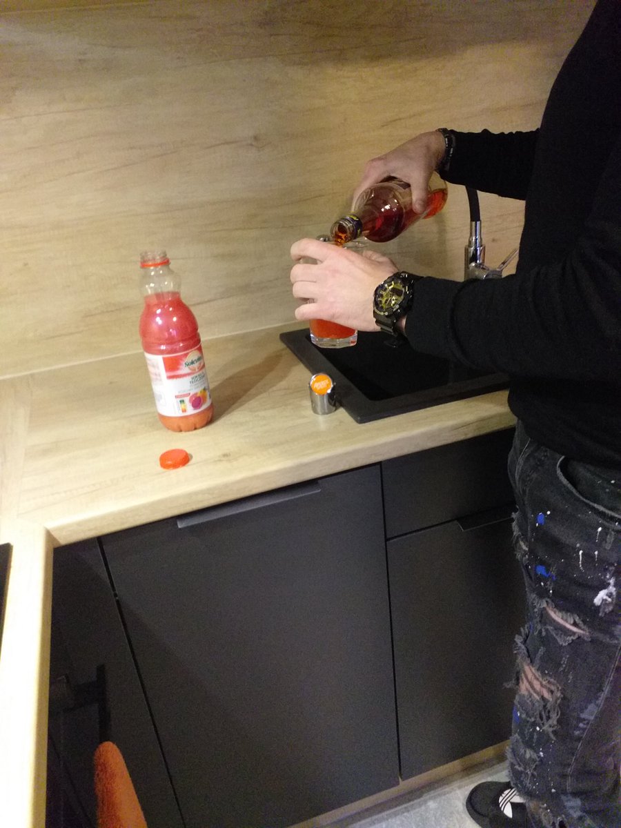 ntokozo-on-twitter-where-do-u-get-white-men-black-men-just-aren-t