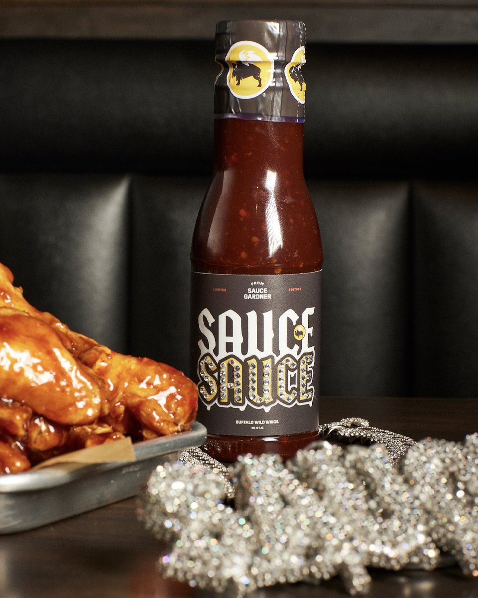 Buffalo Wild Wings tweet media