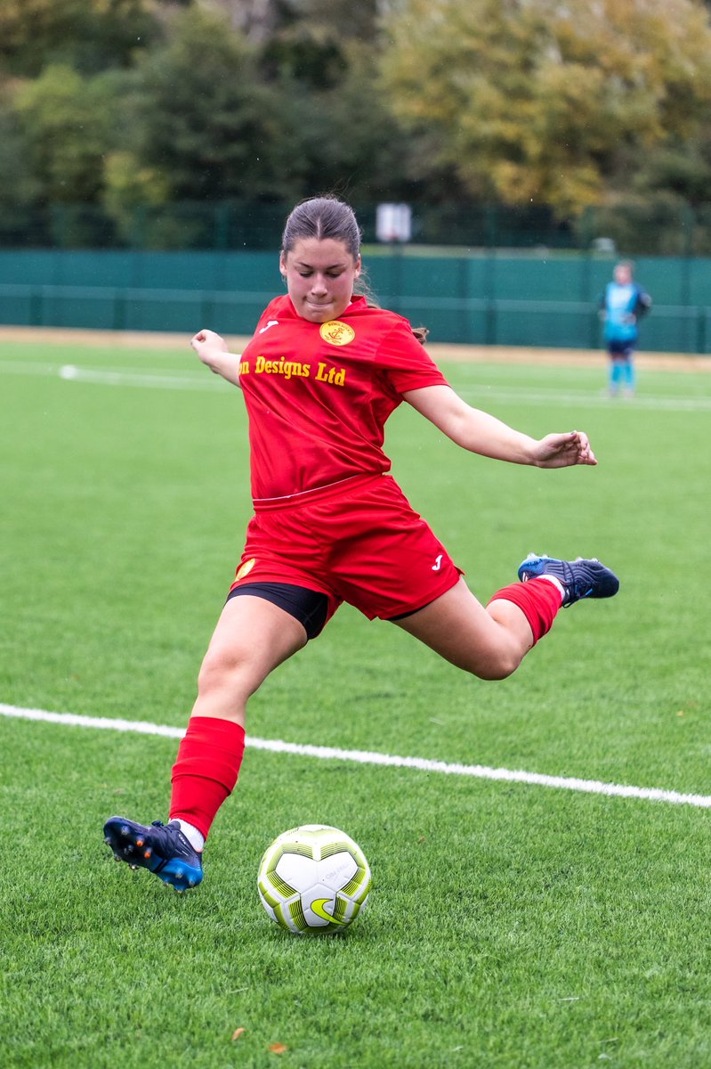 ⚽️ FULL TIME! 

The Dockers progress into the Semi- final of the League Trophy, beating <a href="/DHFC_W/">Dulwich Hamlet FC Women</a> Rev. The game ended 3-0, with goals from; Coade, Dutton and Quinn. 

The DS were victorious at @uckfieldladies, winning 1-0.