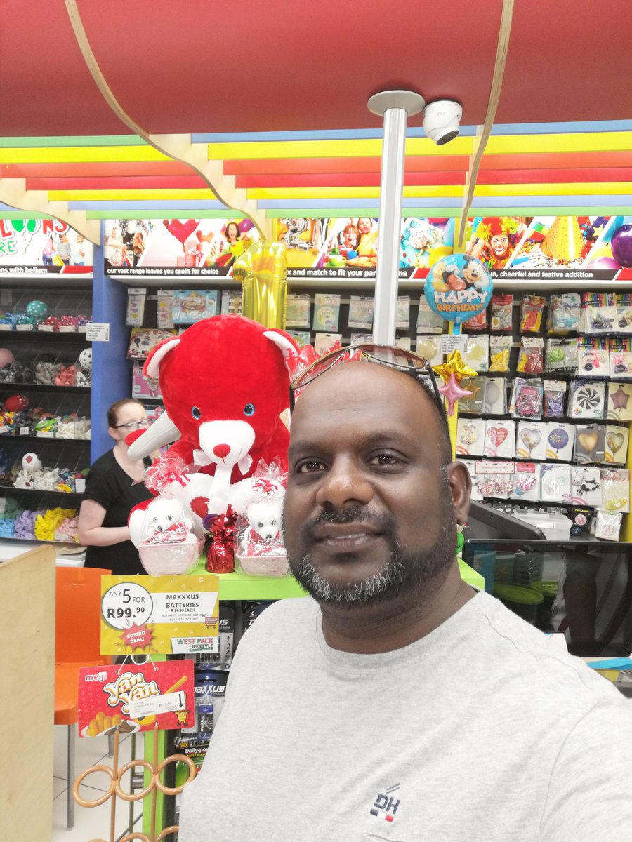 MunsamiMathew's tweet photo. @westpackstores Love this
#WestPackArgyleRoad
#WestPackValentines https://t.co/sZFEeHhBKY